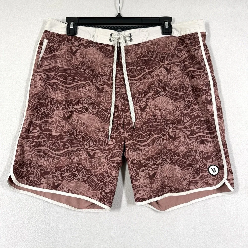 Vuori Cruise Board Shorts Mens 36 Swim Trunks Bird Waves Print‎ Beach Retro V314